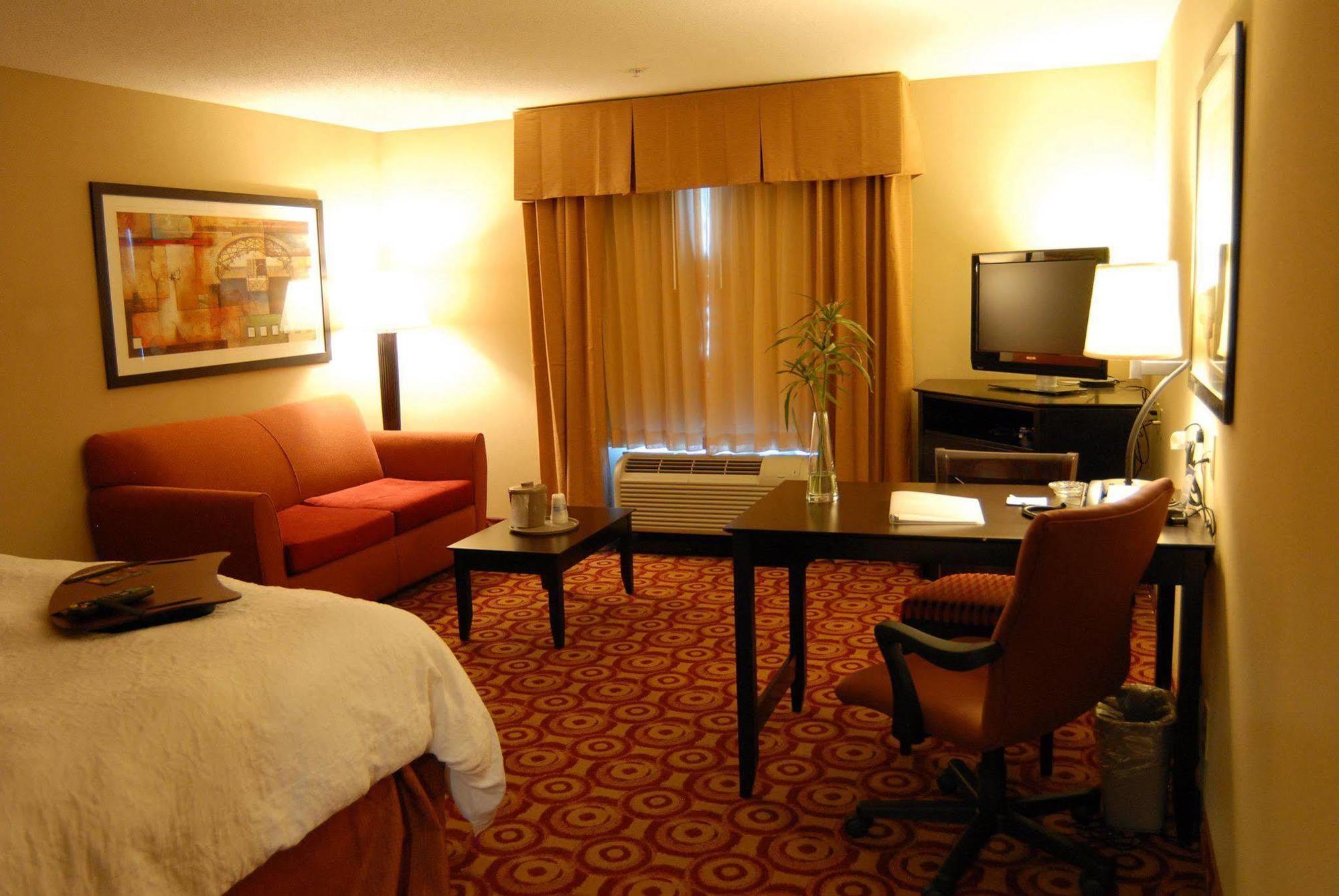 Hampton Inn & Suites Banning/Beaumont Номер фото